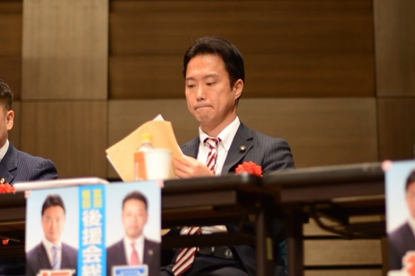 後援会での様子